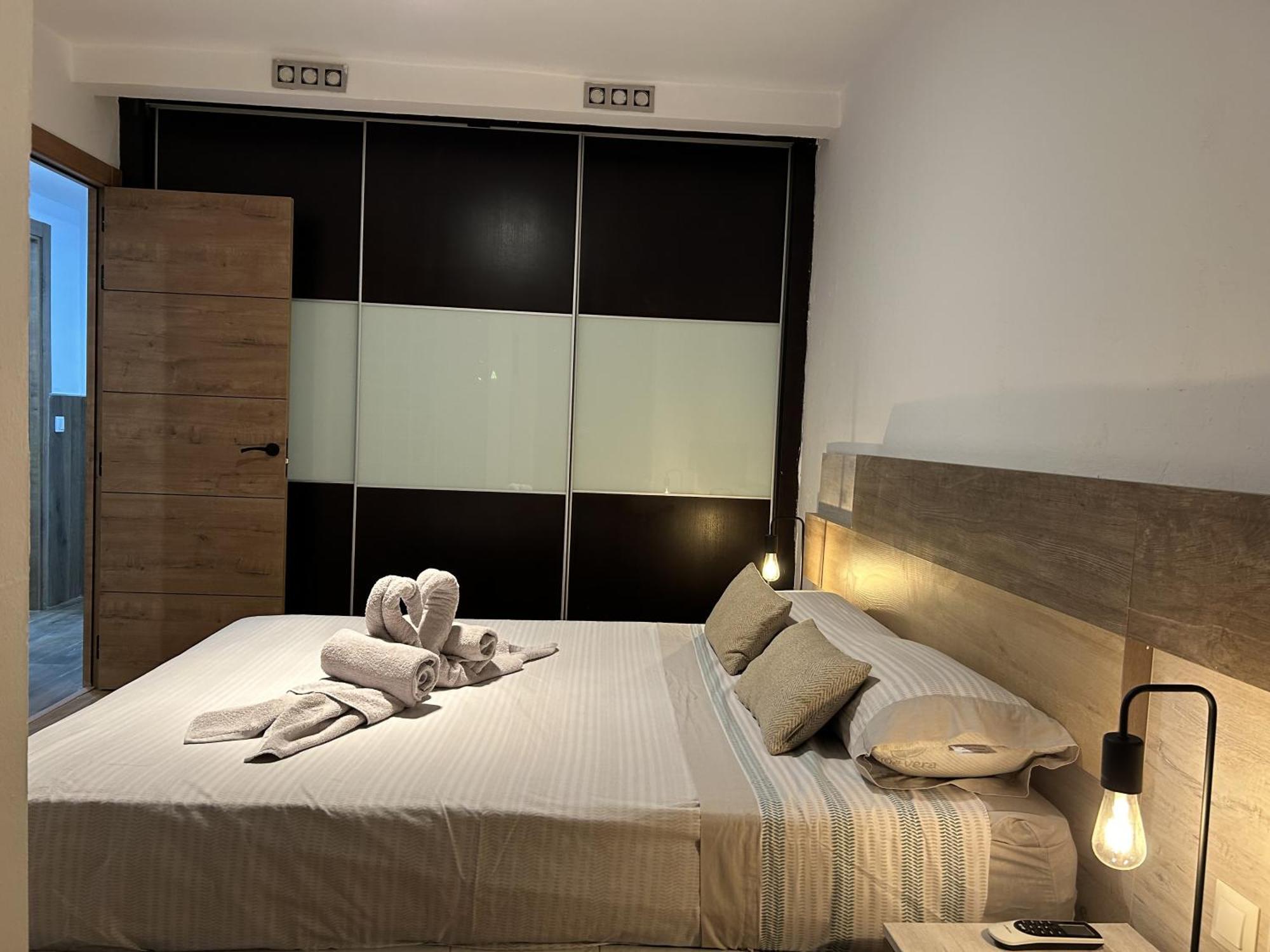 Lujo A Tu Alcance Con Spa Y Garaje Pleno Centro Huelva Exterior photo